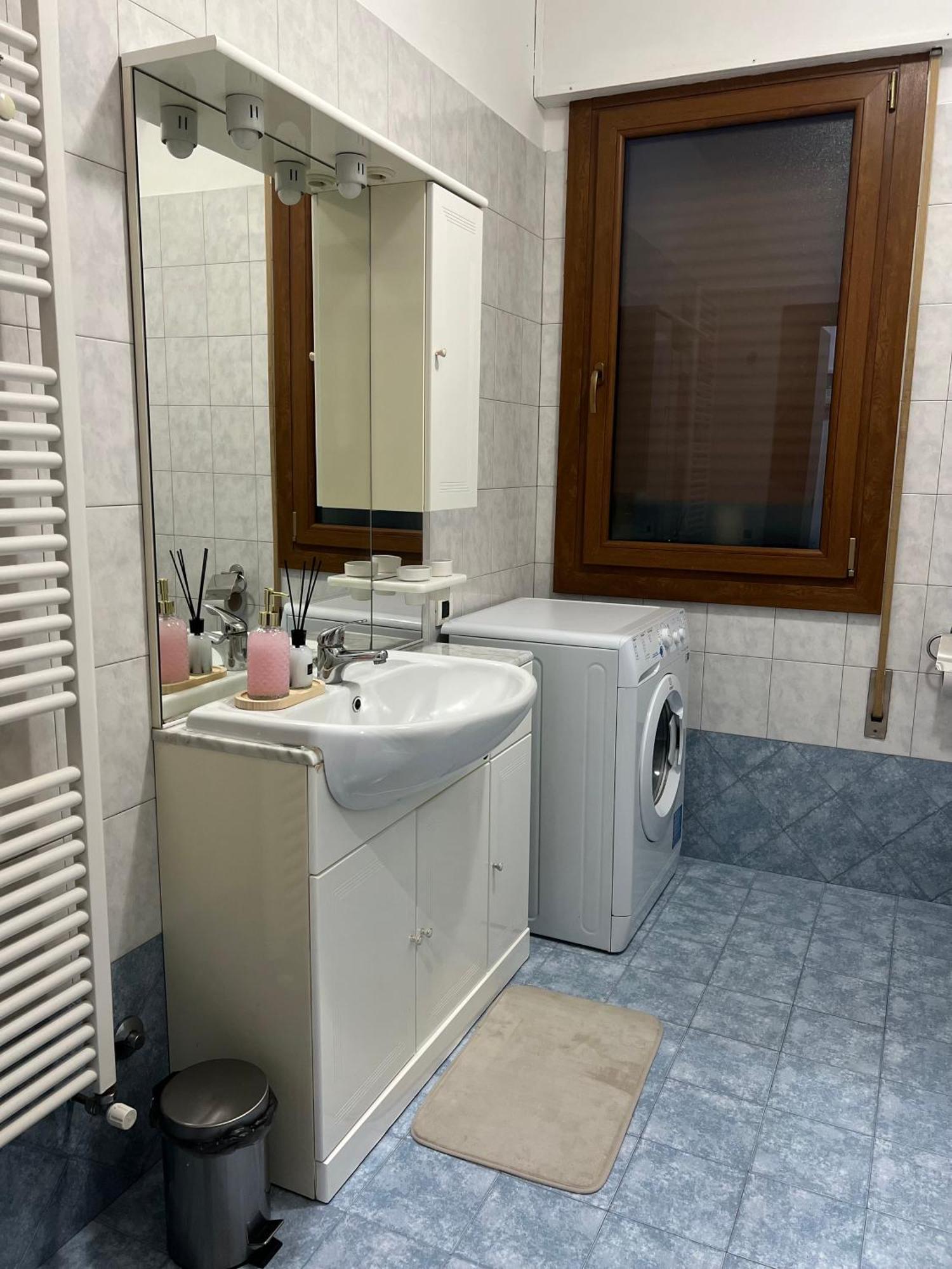 Teps Airport Appartement *